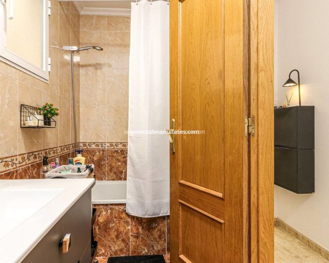 Image No.19-2 Bed Apartment for sale