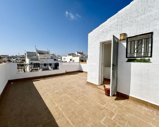 Image No.16-Quad de 3 chambres à vendre à Los Altos