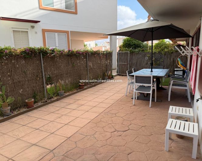 Image No.24-3 Bed Apartment for sale