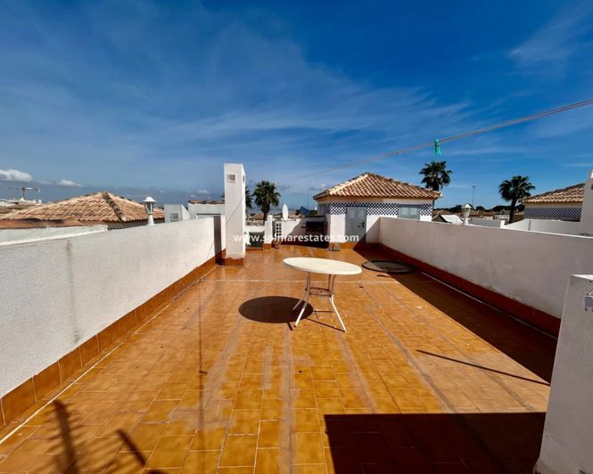 Image No.12-2 Bed Apartment for sale