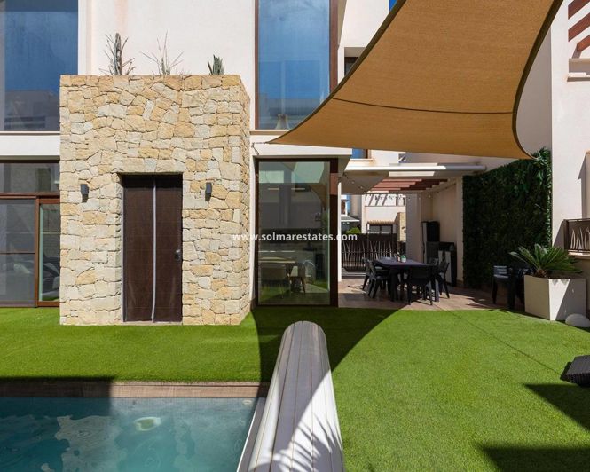 Image No.31-3 Bed Villa for sale
