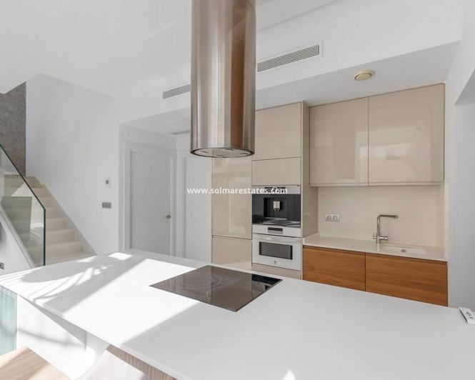 Image No.7-3 Bed Villa for sale