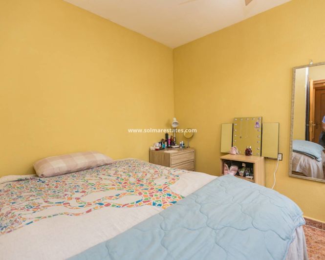 Image No.25-2 Bed Apartment for sale