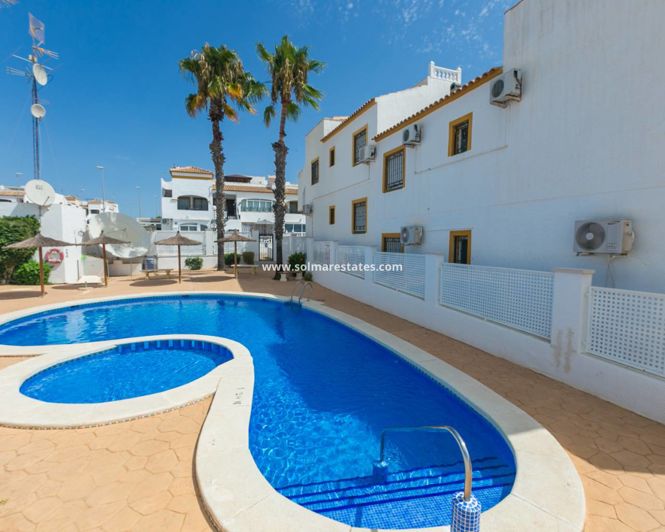 Image No.32-2 Bed Apartment for sale
