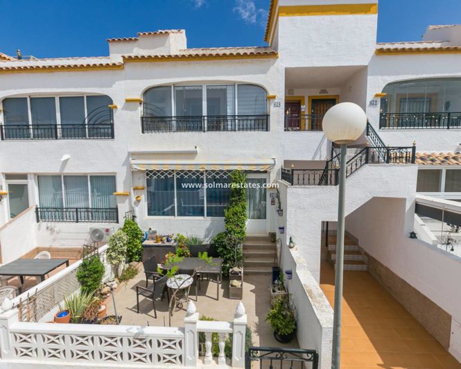 Image No.34-2 Bed Apartment for sale