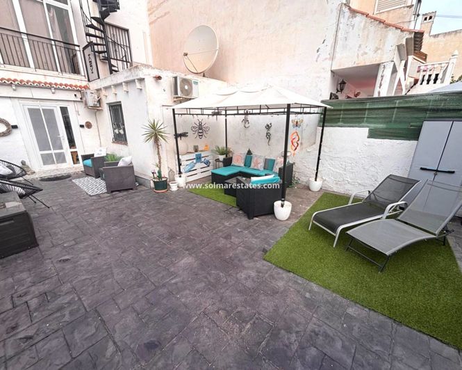 Image No.2-2 Bed Apartment for sale