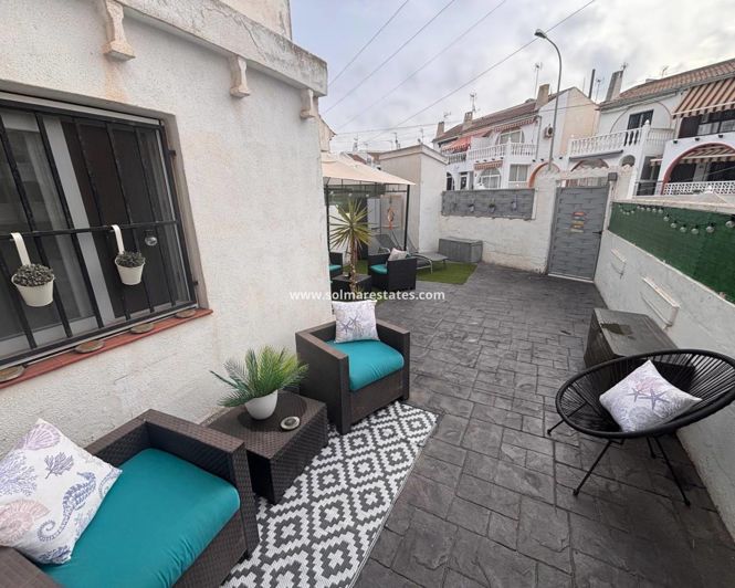 Image No.4-2 Bed Apartment for sale