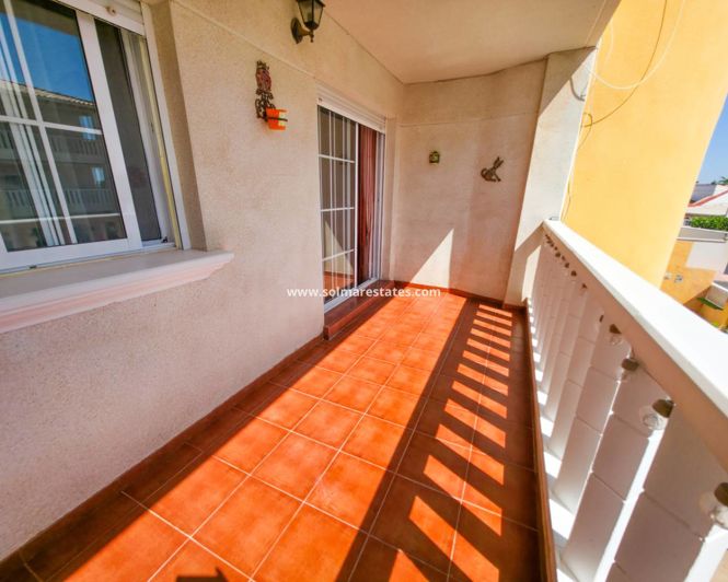 Image No.22-2 Bed Apartment for sale