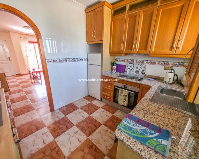 Image No.9-2 Bed Apartment for sale