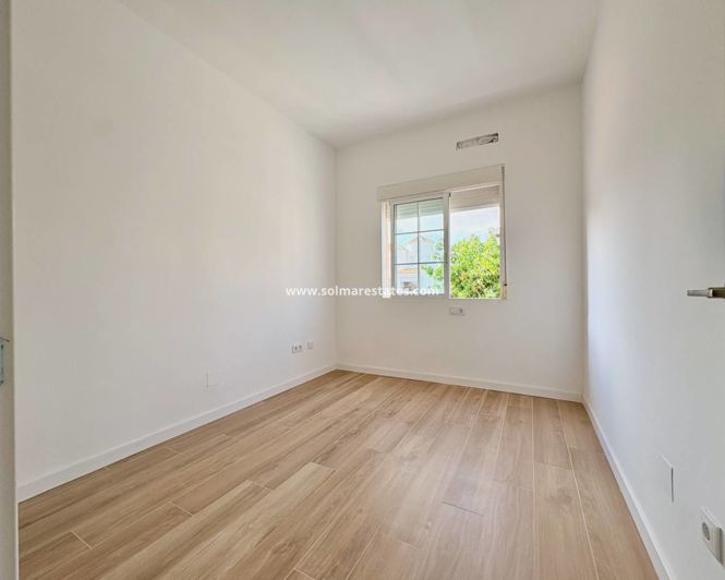 Image No.19-4 Bed Villa for sale