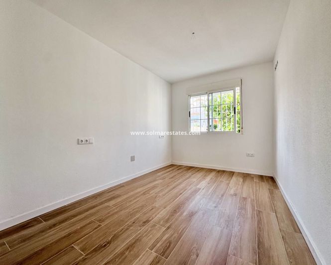 Image No.23-4 Bed Villa for sale