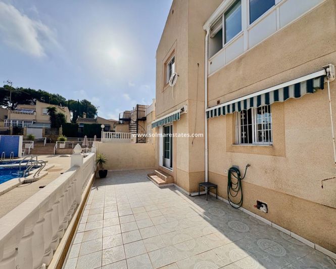 Image No.29-4 Bed Villa for sale