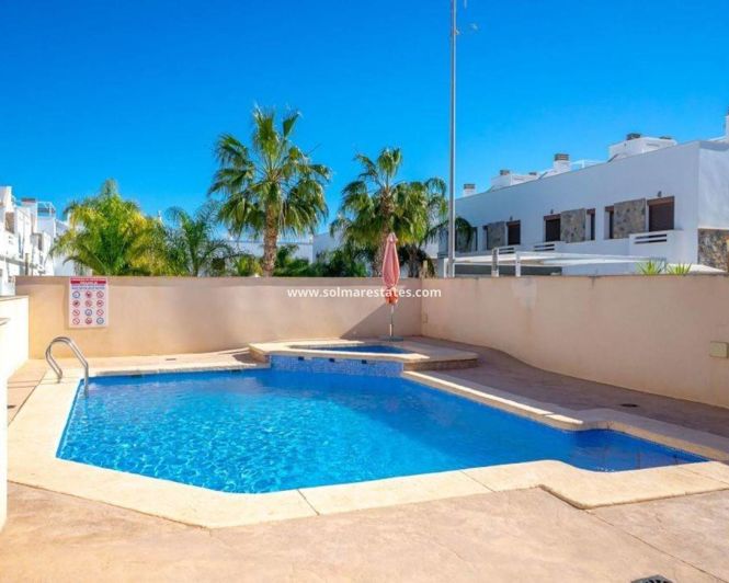 Image No.21-2 Bed Apartment for sale