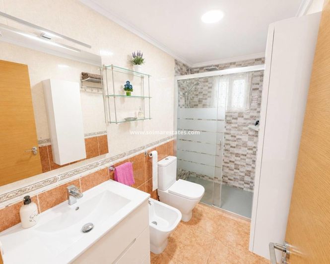 Image No.11-2 Bed Apartment for sale