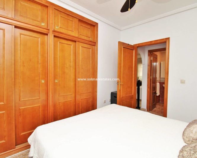 Image No.16-Appartement de 2 chambres à vendre à Punta Prima