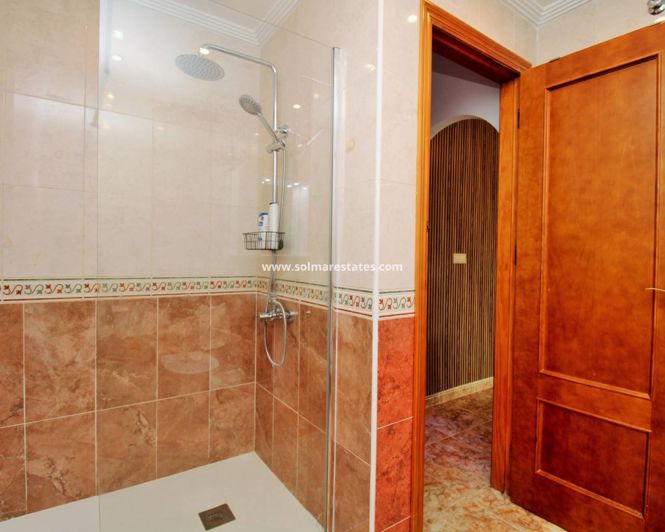 Image No.18-Appartement de 2 chambres à vendre à Punta Prima