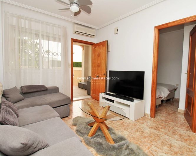 Image No.19-Appartement de 2 chambres à vendre à Punta Prima