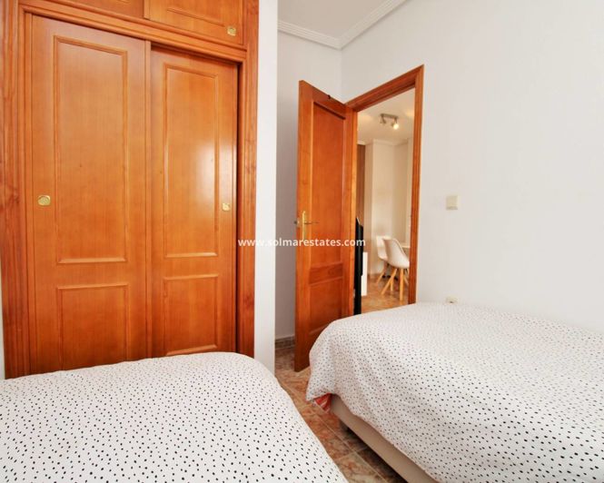 Image No.21-Appartement de 2 chambres à vendre à Punta Prima