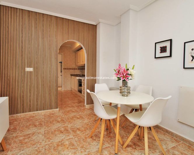 Image No.8-Appartement de 2 chambres à vendre à Punta Prima