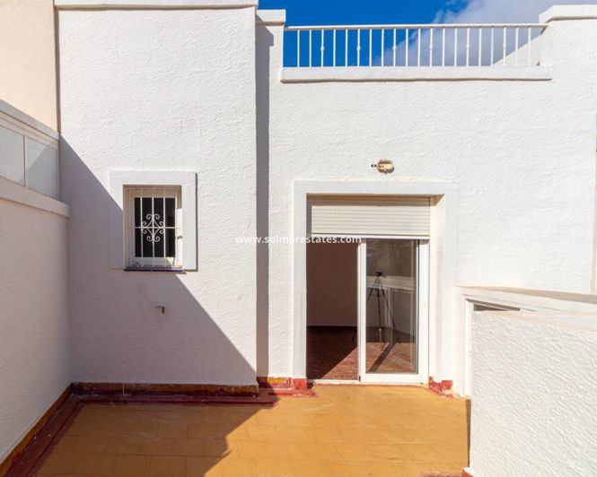 Image No.22-3 Bed Quad for sale