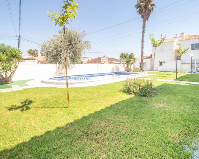 Image No.27-Appartement de 2 chambres à vendre à Cabo Roig