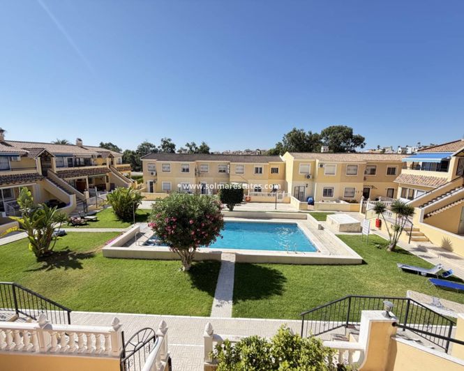 Image No.2-Appartement de 2 chambres à vendre à Villamartin