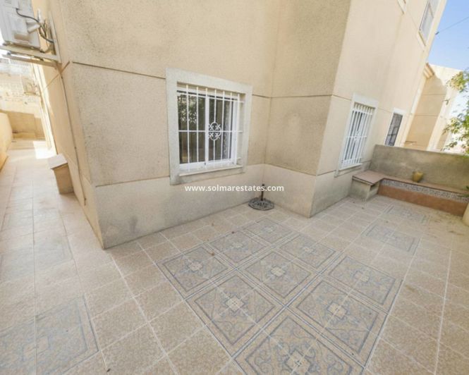 Image No.19-2 Bed Apartment for sale