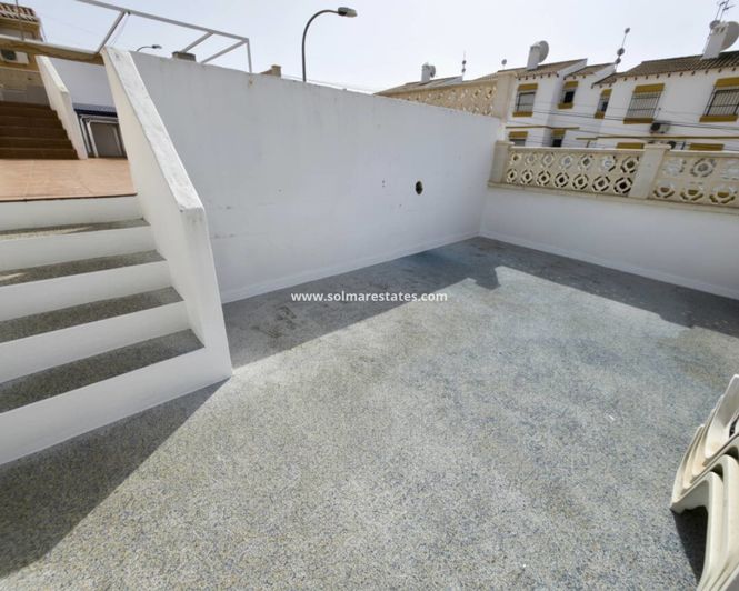 Image No.22-2 Bed Apartment for sale