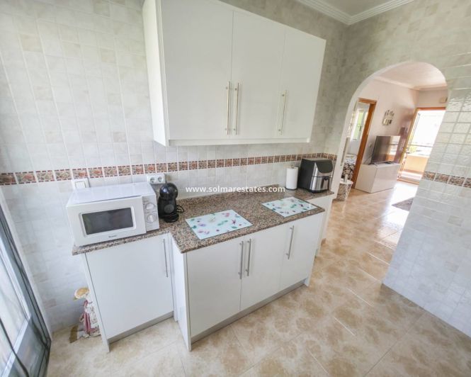 Image No.15-2 Bed Apartment for sale