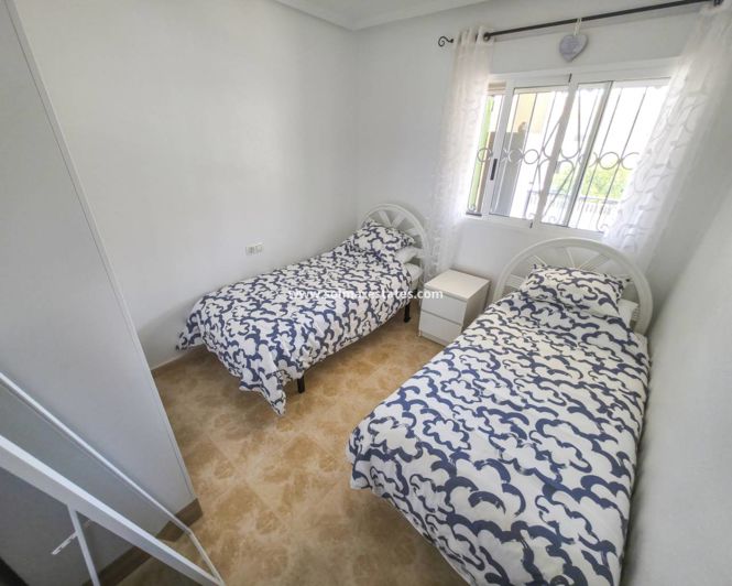 Image No.25-2 Bed Apartment for sale