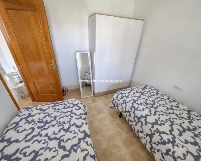 Image No.27-2 Bed Apartment for sale