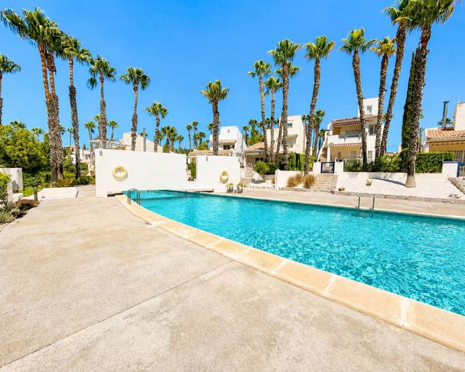 Image No.36-3 Bed Villa for sale