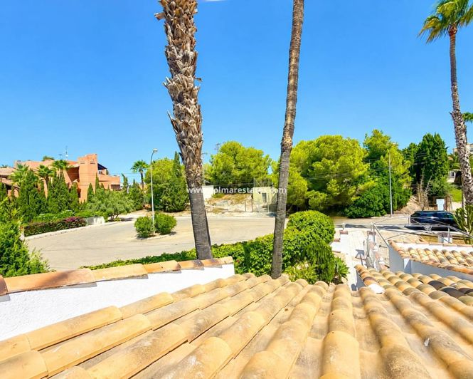 Image No.40-3 Bed Villa for sale
