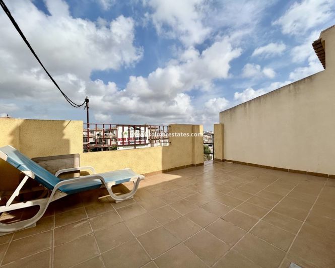 Image No.19-3 Bed Apartment for sale