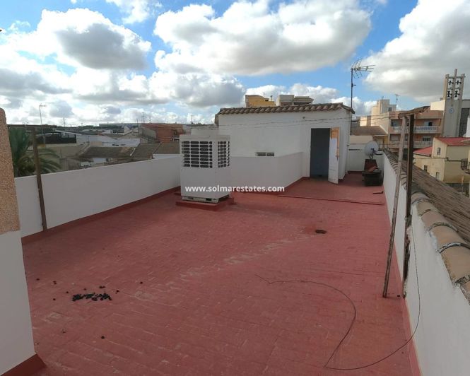 Image No.19-2 Bed Apartment for sale