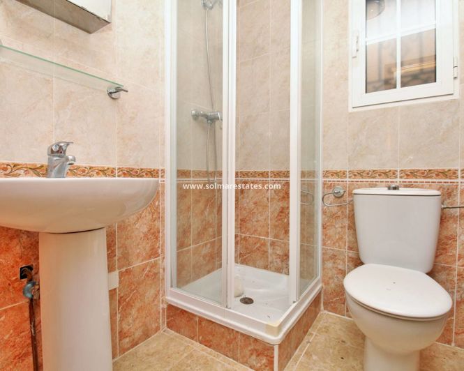 Image No.10-3 Bed Townhouse for sale
