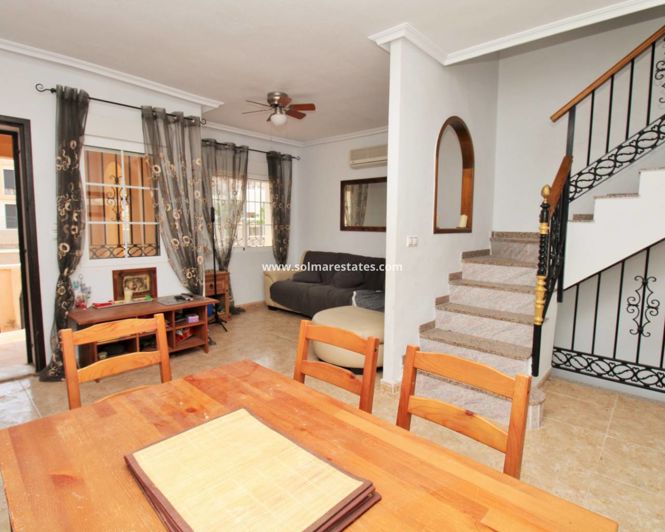 Image No.5-3 Bed Townhouse for sale