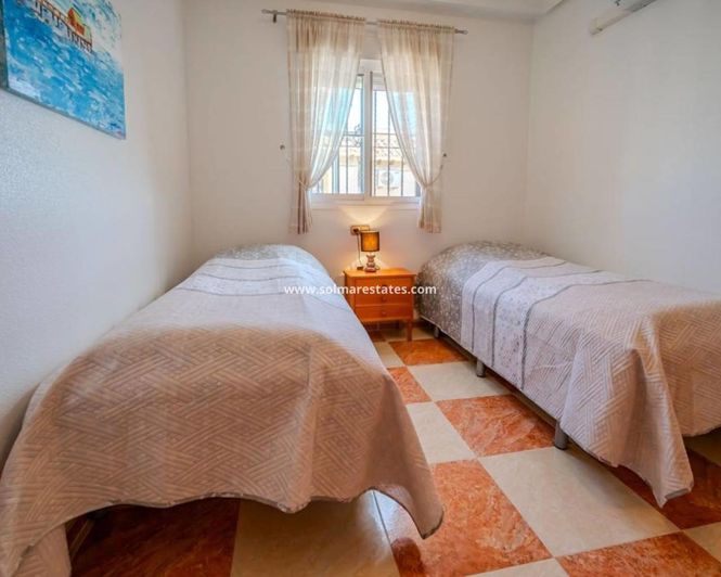 Image No.17-Quad de 3 chambres à vendre à Cabo Roig