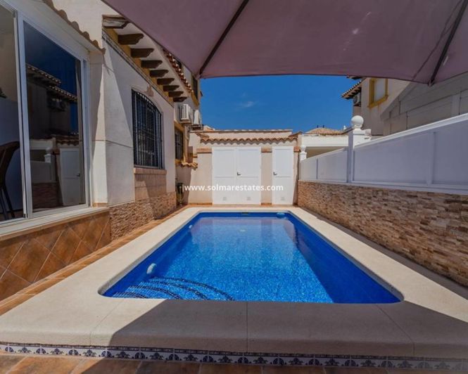 Image No.30-Quad de 3 chambres à vendre à Cabo Roig