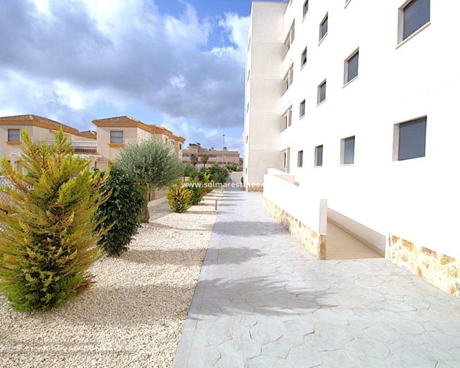Image No.15-2 Bed Apartment for sale