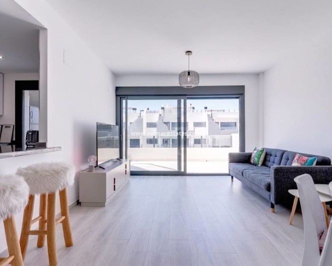 Image No.28-2 Bed Apartment for sale