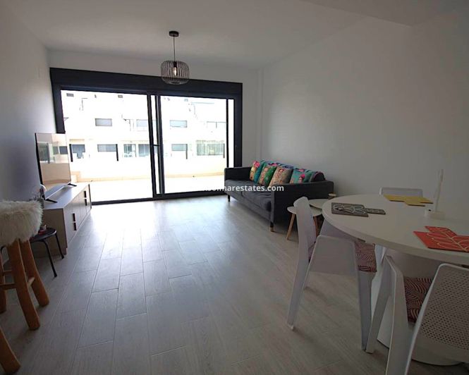 Image No.31-2 Bed Apartment for sale
