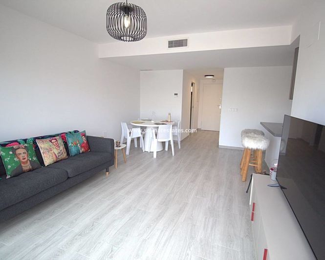 Image No.37-2 Bed Apartment for sale
