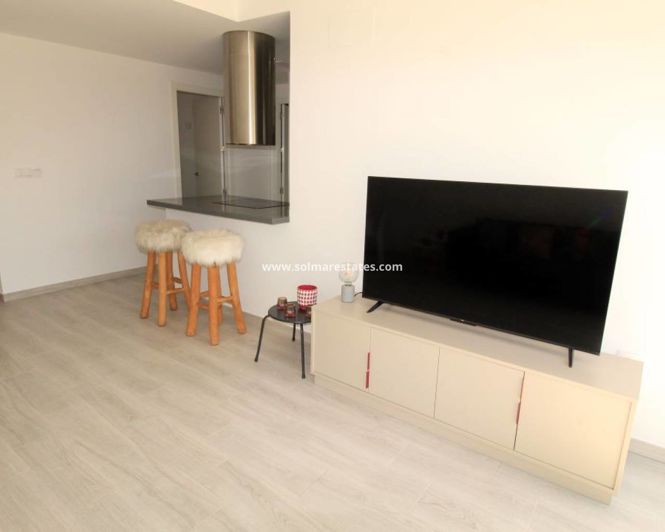Image No.40-2 Bed Apartment for sale
