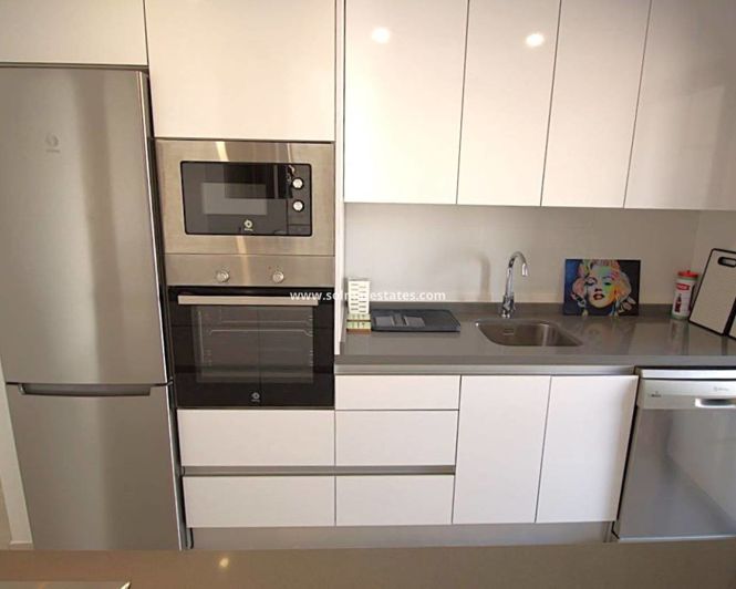 Image No.44-2 Bed Apartment for sale