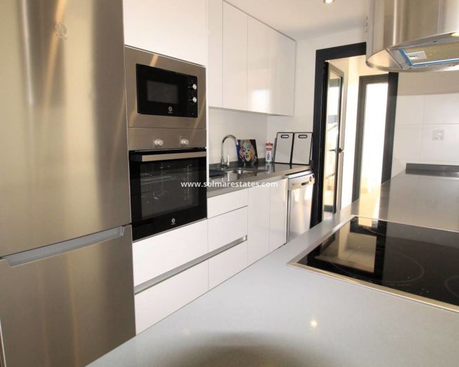 Image No.47-2 Bed Apartment for sale