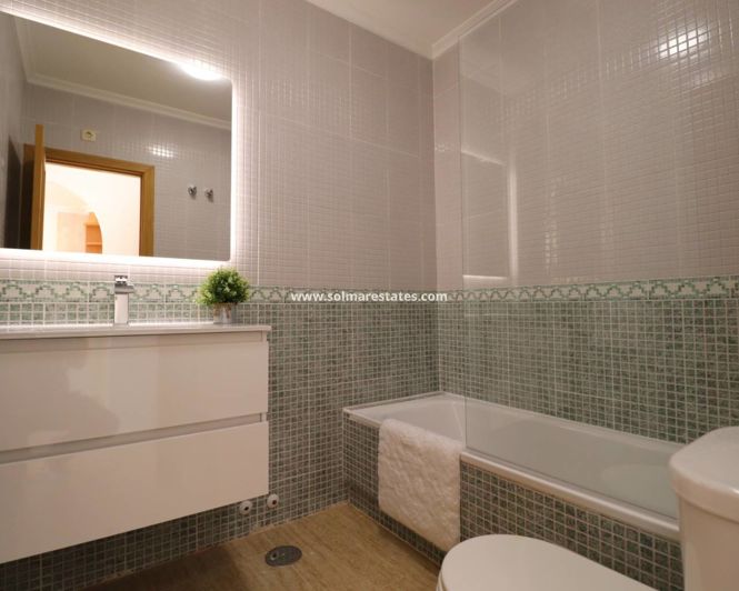 Image No.18-2 Bed Bungalow for sale