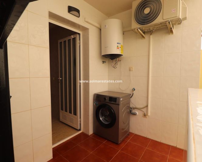 Image No.23-2 Bed Bungalow for sale