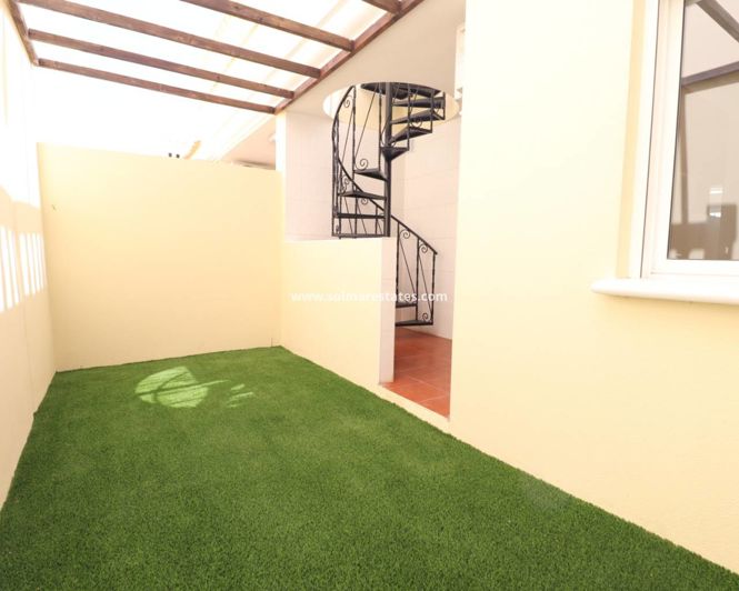 Image No.26-2 Bed Bungalow for sale