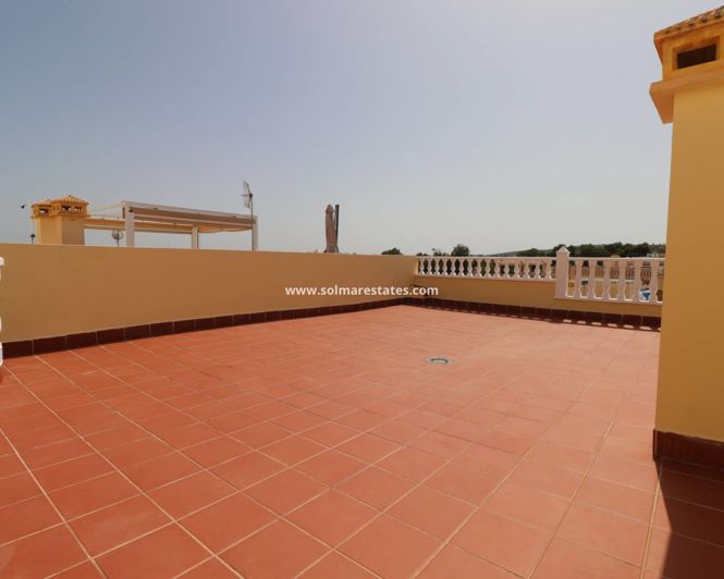 Image No.29-2 Bed Bungalow for sale